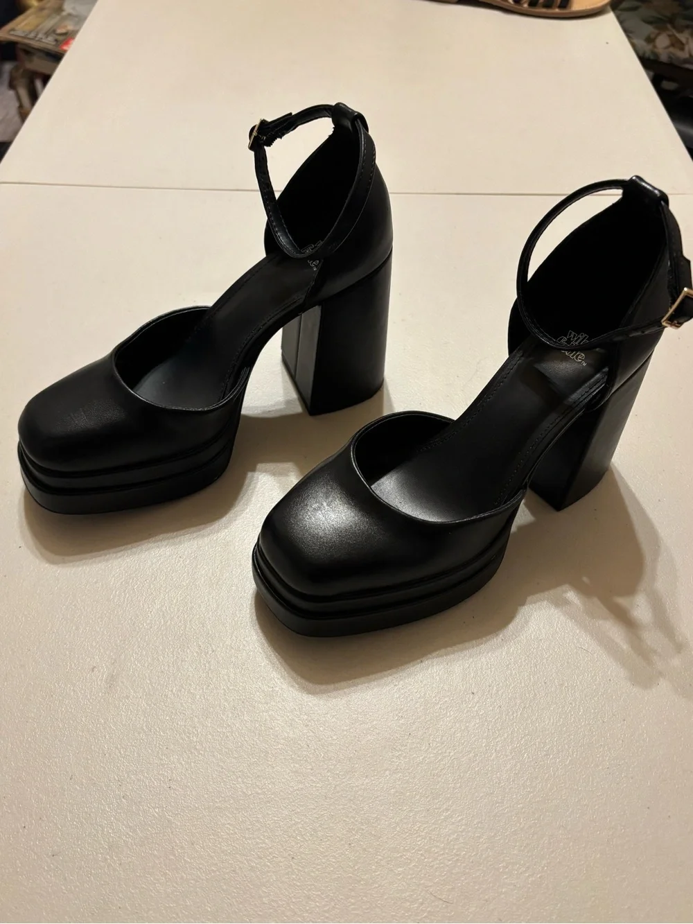 wild fable chic black